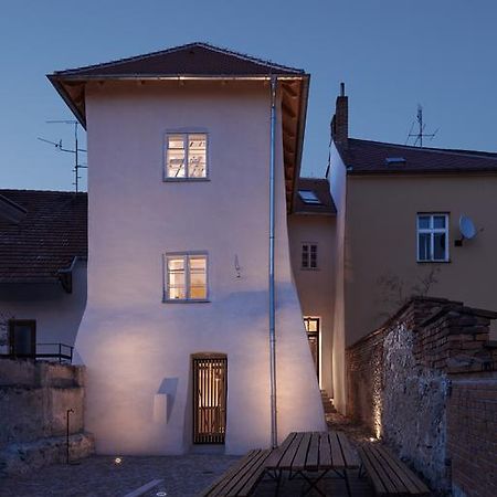Stajnhaus Hotel Микулов Екстериор снимка